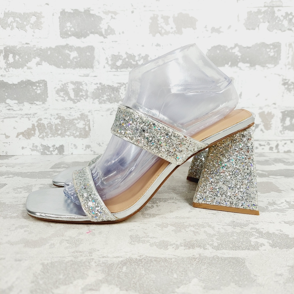 New Abound Carina Silver Glitter Slip On Heeled Open Toe Sandals i31